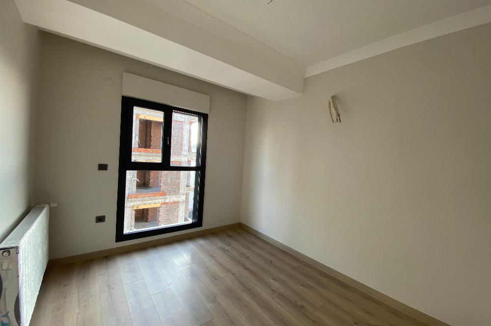 Bayraklı Manavkuyu’da Kiralık 2+1 Sıfır Daire