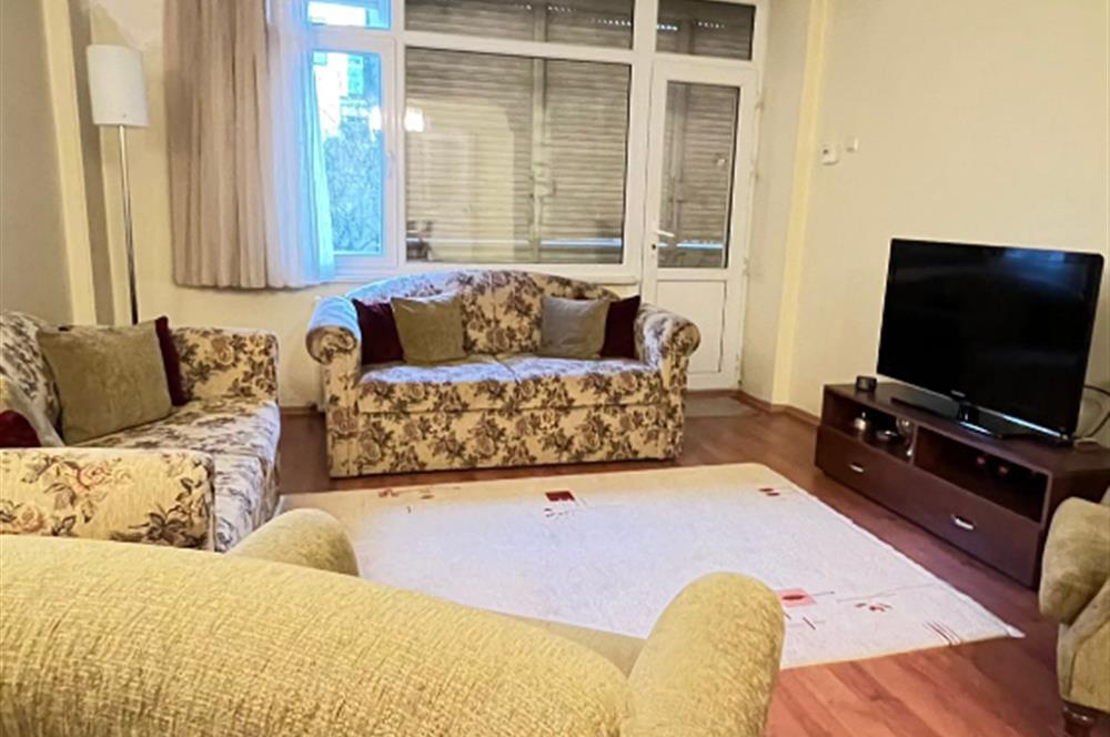 ÜSKÜDAR BEYLERBEYİ'NDE SATILIK 2+1 DAİRE