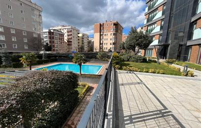 KARTAL LİFE SİTESİ'NDE 2+1 70 m² net SATILIK DAİRE