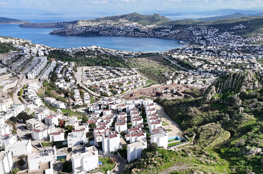 Bodrum Gündoğan'da Full Deniz Manzaralı Satılık Müstakil Villa 