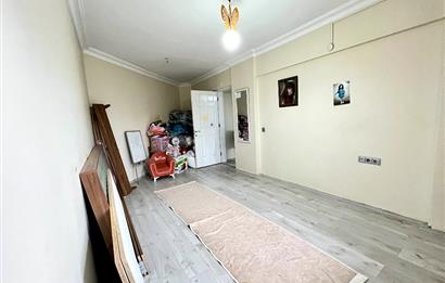 DEVLET HASTANESİ KARŞISI SATILIK GENİŞ ARA KAT DAİRE