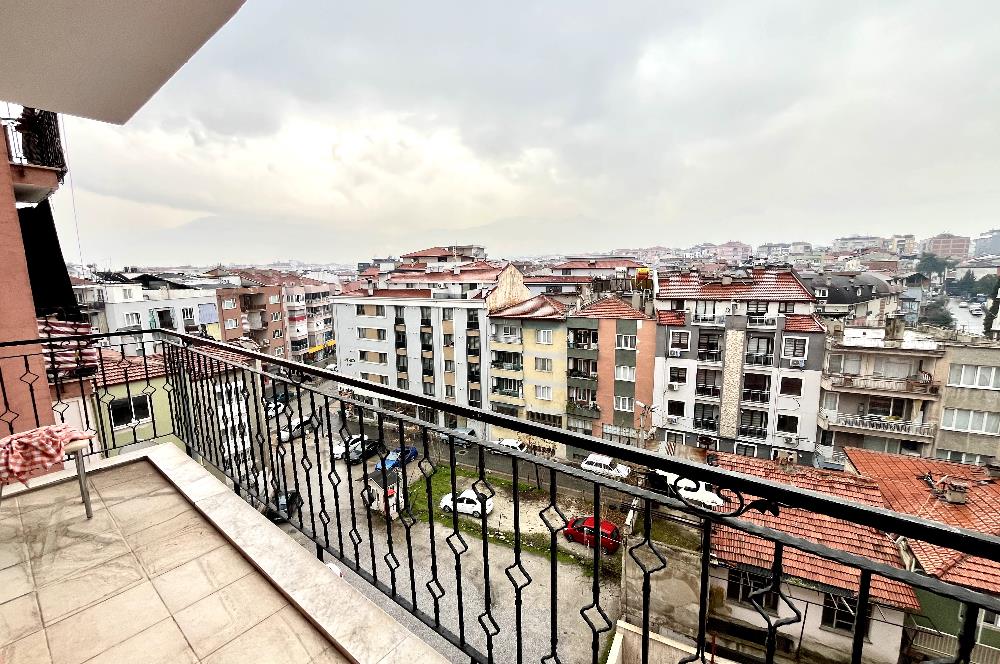 DEVLET HASTANESİ KARŞISI SATILIK GENİŞ ARA KAT DAİRE