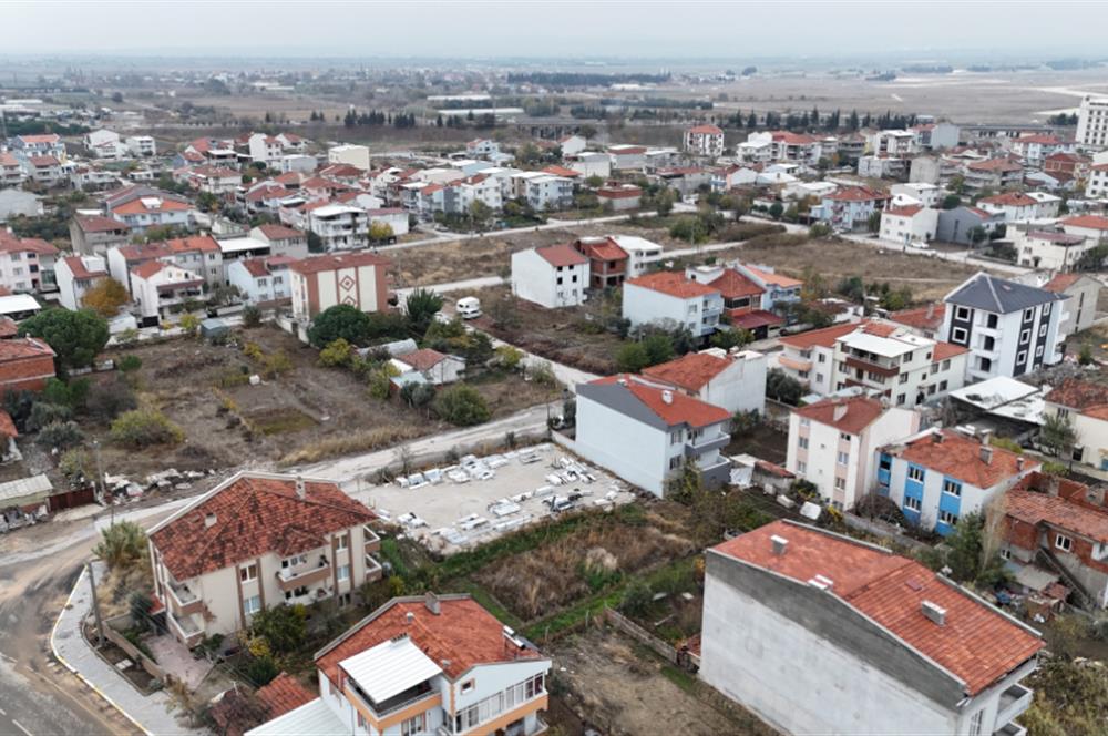 C21 BAL'DAN YAN YANA TOPLAMDA 1045 M2 KAT KARŞILIĞI ARSA