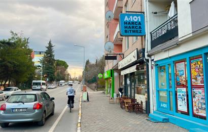 C21 BAL'DAN SOMA CADDESİ ÜZERİNDE SATILIK YATIRIMLIK İŞ YERİ