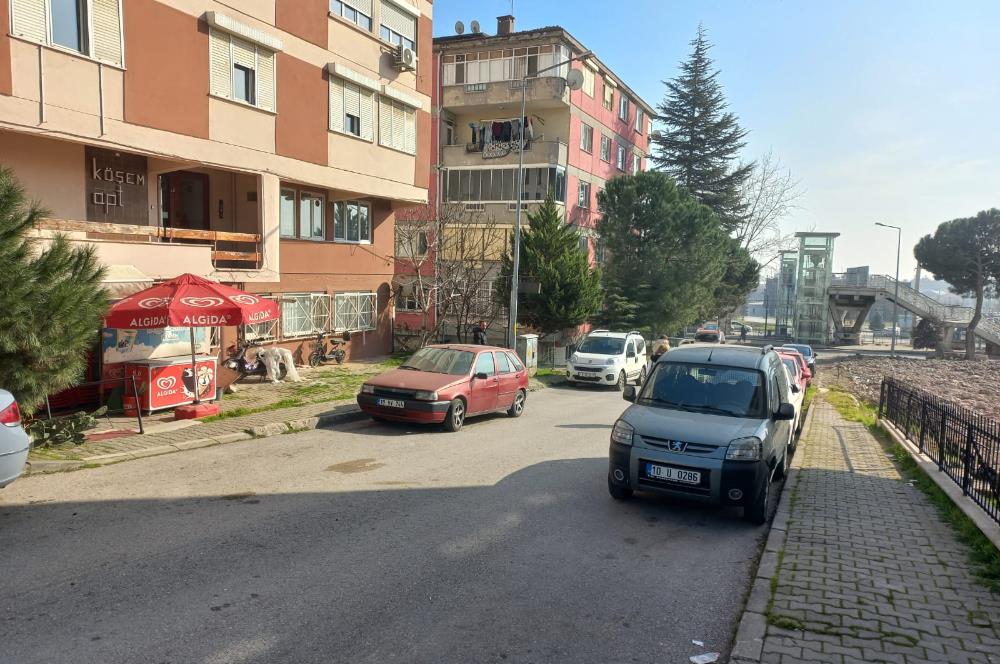 C21 LOCA'DAN 52 EVLER MAH.'DE DEVREN KİRALIK 40 m2 MÜKEMMEL BÜFE