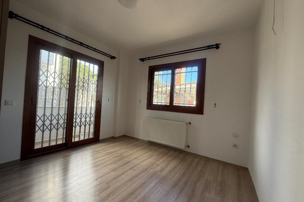 Ortakent Merkezi Konumda Geniş Bahçe Kullanımlı Kiralık Daire