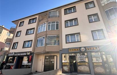 BAHÇELİEVLER MAHALLESİNDE SATILIK 3+1 GÜNEY CEPHE MERKEZİ KONUMLU FIRSAT DAİRE