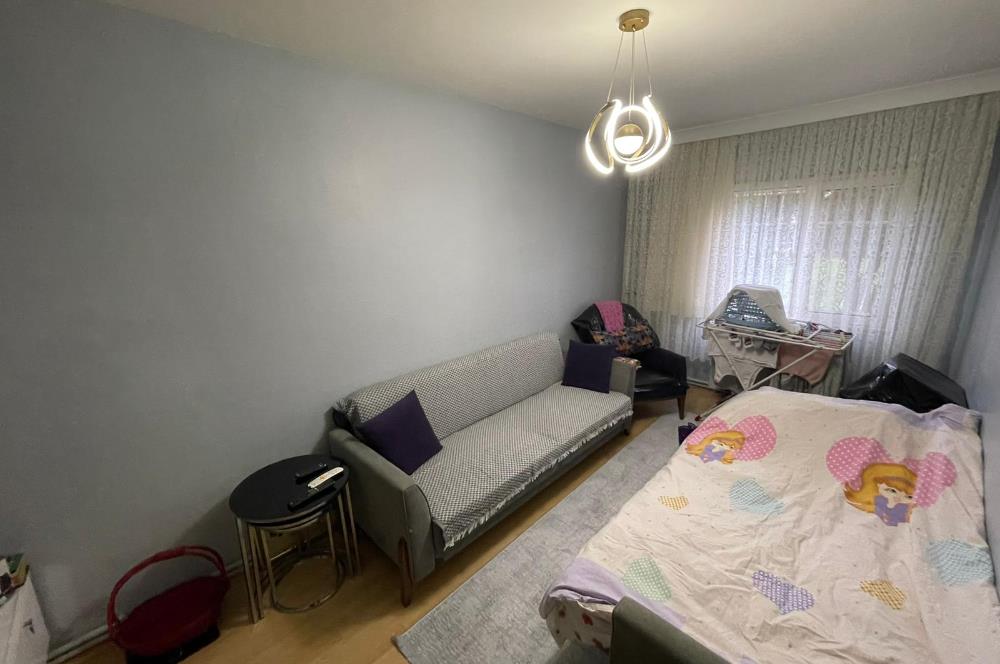 Ataşehir Acarlar Sitesinde 2+1 Satılık Daire