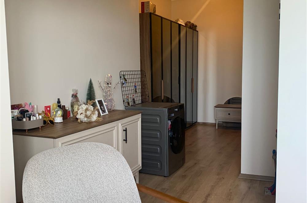 Diş Hastanesi Yanı Satılık 75m2 Deniz Manzaralı Daire