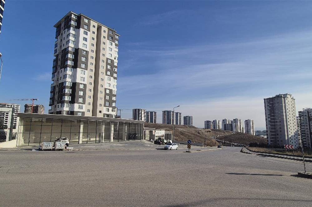 CENTURY 21 VİZYON'DAN 385 M2 CADDE ÜZERİNDE KİRALIK DÜKKAN