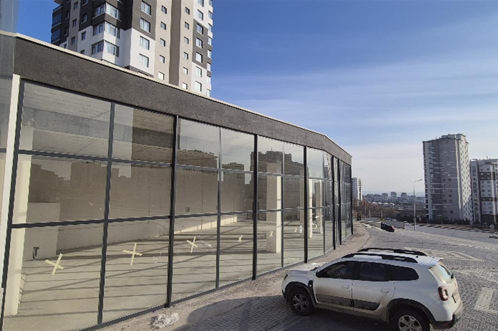 CENTURY 21 VİZYON'DAN 385 M2 CADDE ÜZERİNDE KİRALIK DÜKKAN