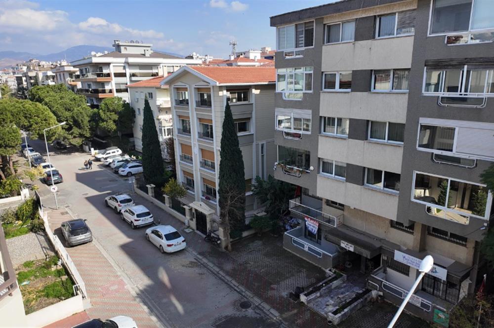 BOSTANLI AKBANK SOKAKLARINDA SATILIK 3+1 DAİRE 