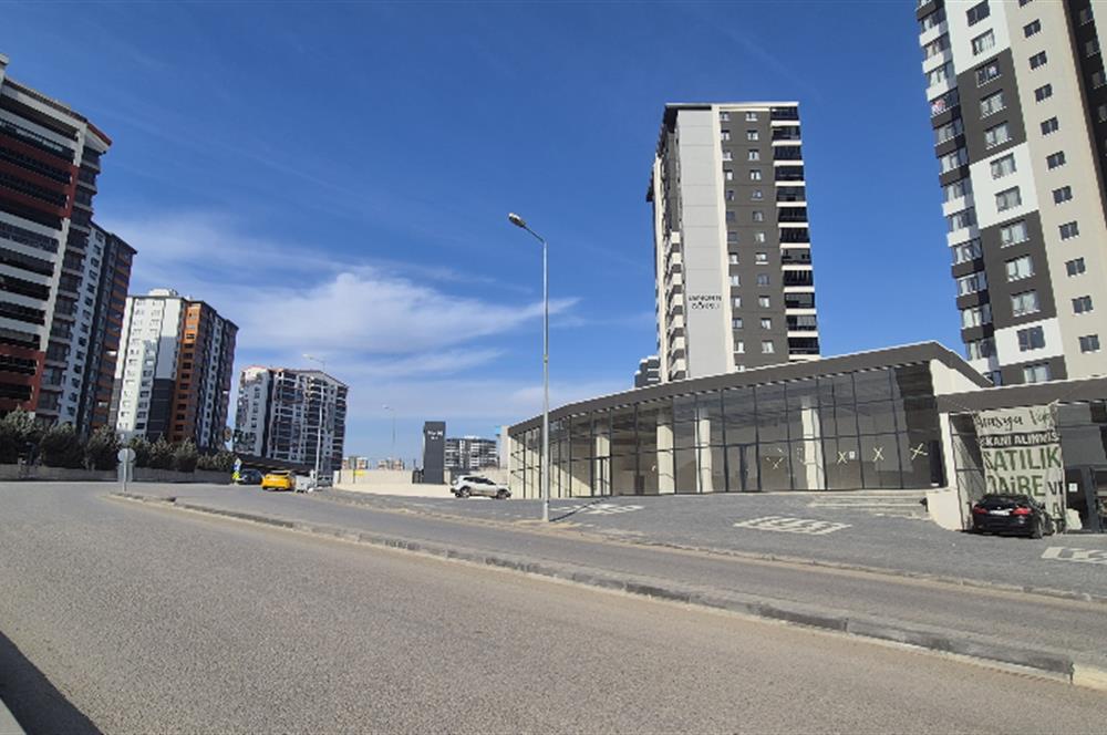 CENTURY 21 VİZYON'DAN 385 M2 CADDE ÜZERİNDE KİRALIK DÜKKAN