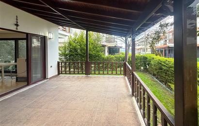 Hakkıbey Ceylan Sitesi'nde Satılık, Denize Yakın 4+1 Villa