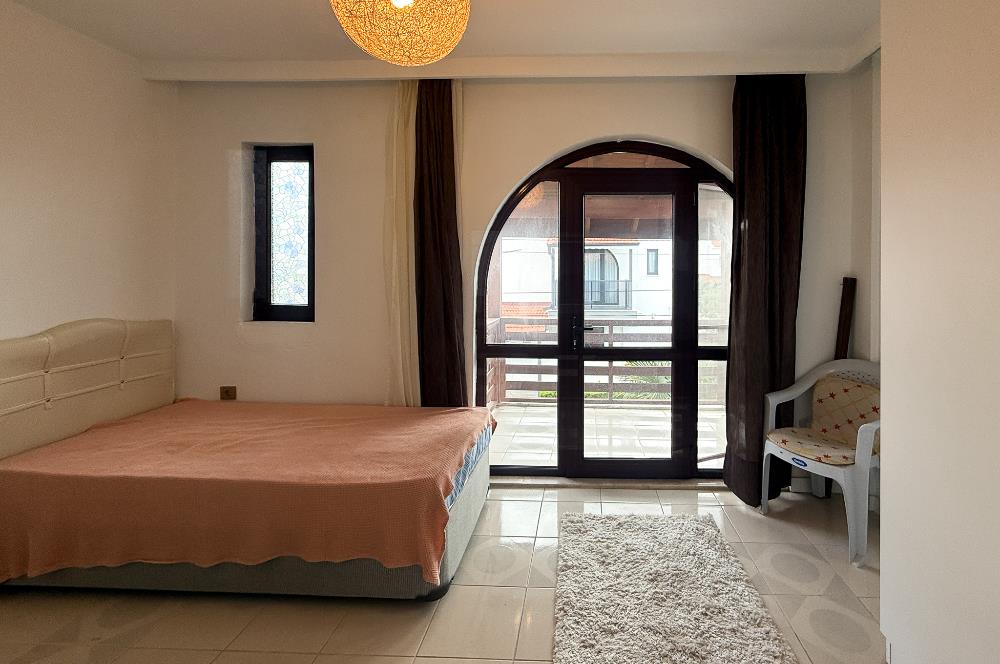 Hakkıbey Ceylan Sitesi'nde Satılık, Denize Yakın 4+1 Villa