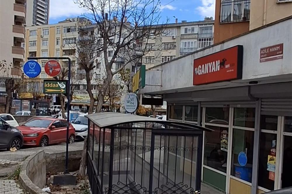 MALTEPE KÜÇÜKYALI'DA SATILIK KÖŞE DÜKKAN 