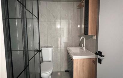 CUMHURİYET CADDESİ SATILIK 2+1 DAİRE