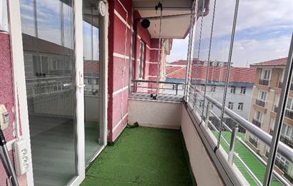 CUMHURİYET CADDESİ SATILIK 2+1 DAİRE