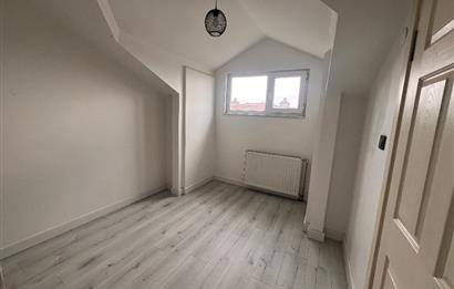 CUMHURİYET CADDESİ SATILIK 2+1 DAİRE