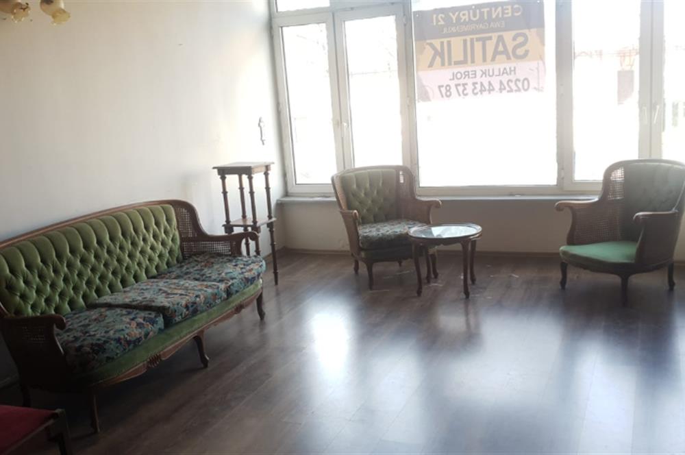 ATATÜRK CADDESİ ÜZERİNDE 170m² BÜRO & OFİS