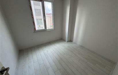 FEYZULLAH CAD METROYA YAKIN SİTEDE 2+1 SIFIR DAİRE