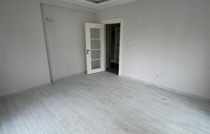 FEYZULLAH CAD METROYA YAKIN SİTEDE 2+1 SIFIR DAİRE