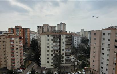 Bayar Caddesi'nde Satılık Geniş 3+1