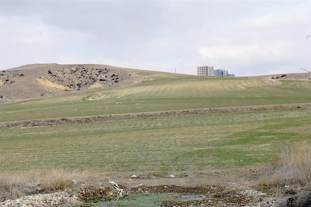 YAŞAMKENT ALACAATLI'DA 10.531 M2 TEK TAPU SATILIK ARSA