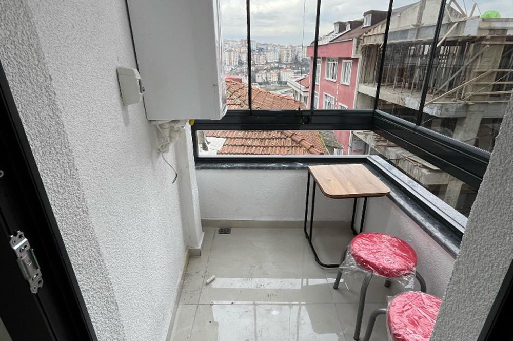 Emniyettepe Kiralık Sıfır Eşyalı Sıfır Bina Otoparklı 2+1 Daire