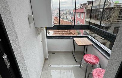 Emniyettepe Kiralık Sıfır Eşyalı Sıfır Bina Otoparklı 2+1 Daire