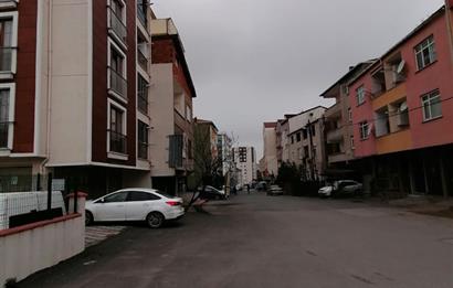 GÜLLÜBAĞLAR DA  EŞSİZ FIRSAT KATTA TEK DEKORASYONLU SATILIK 3+1 