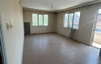 C.21 LOCA SAVAŞTEPE HÜRRİYET MAH.SATILIK FIRSAT DAİRE