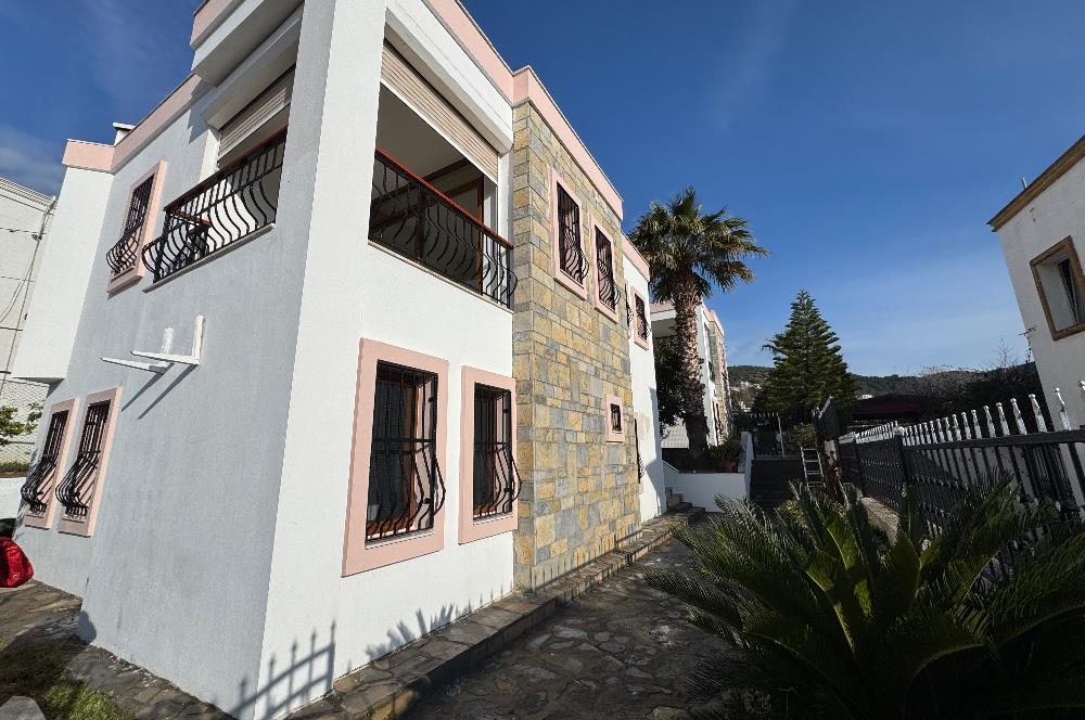 Bodrum Kalesi ve Deniz Manzaralı Eşyasız Kiralık Müstakil Dubleks Villa