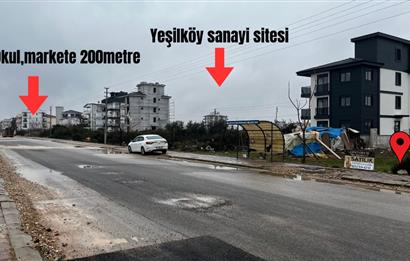 DÖŞEMEALTI YENİKÖY TİCARİ+KONUT 333 m2 YOLA SIFIR ARSA