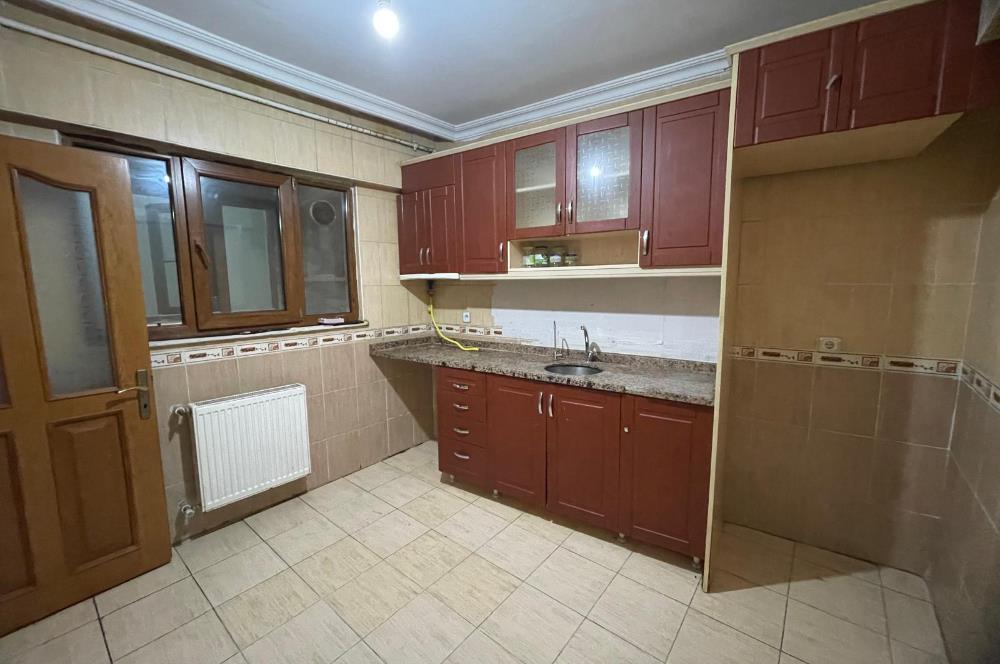 Sultangazi Kiralık Ofis Eski Edirne Asfaltı Üzeri Cadde Cephe