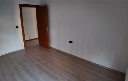 Karşıyaka İmbatlı'da Kiralık Geniş 2+1 Daire