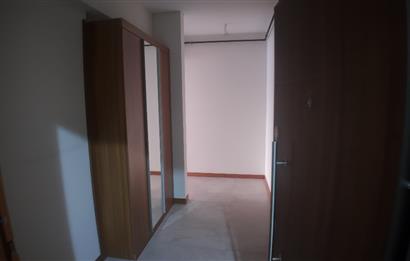 Karşıyaka İmbatlı'da Kiralık Geniş 2+1 Daire