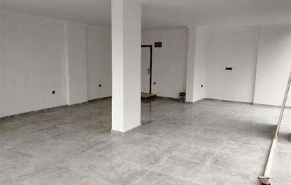 Ayvalık Altınova'da Satılık, Cadde Üstü, 60 m² Dükkan