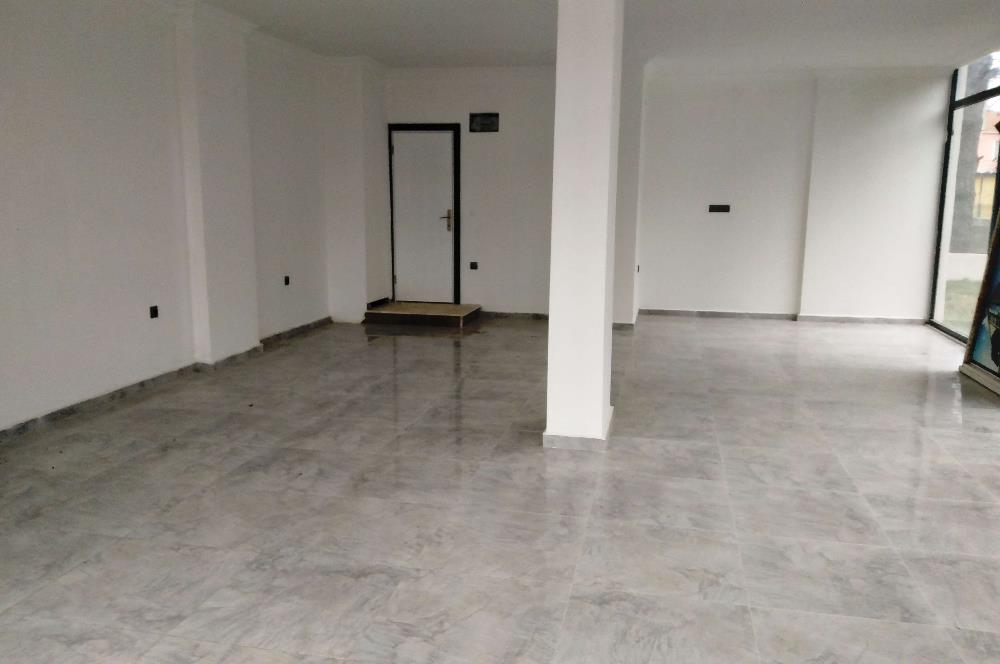 Ayvalık Altınova'da Satılık, Cadde Üstü, 60 m² Dükkan