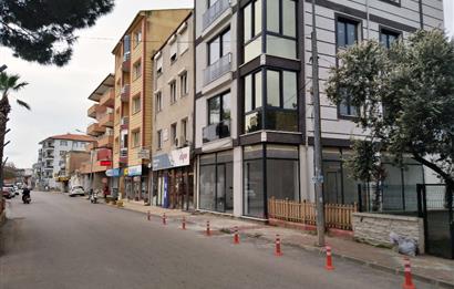 Ayvalık Altınova'da Satılık, Cadde Üstü, 60 m² Dükkan