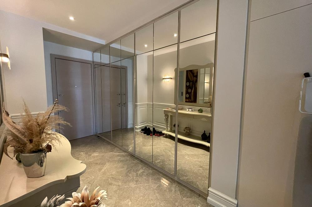 Göktürk 3+1 Satılık Daire Larus Palas' ta Tek Katta 240 m2