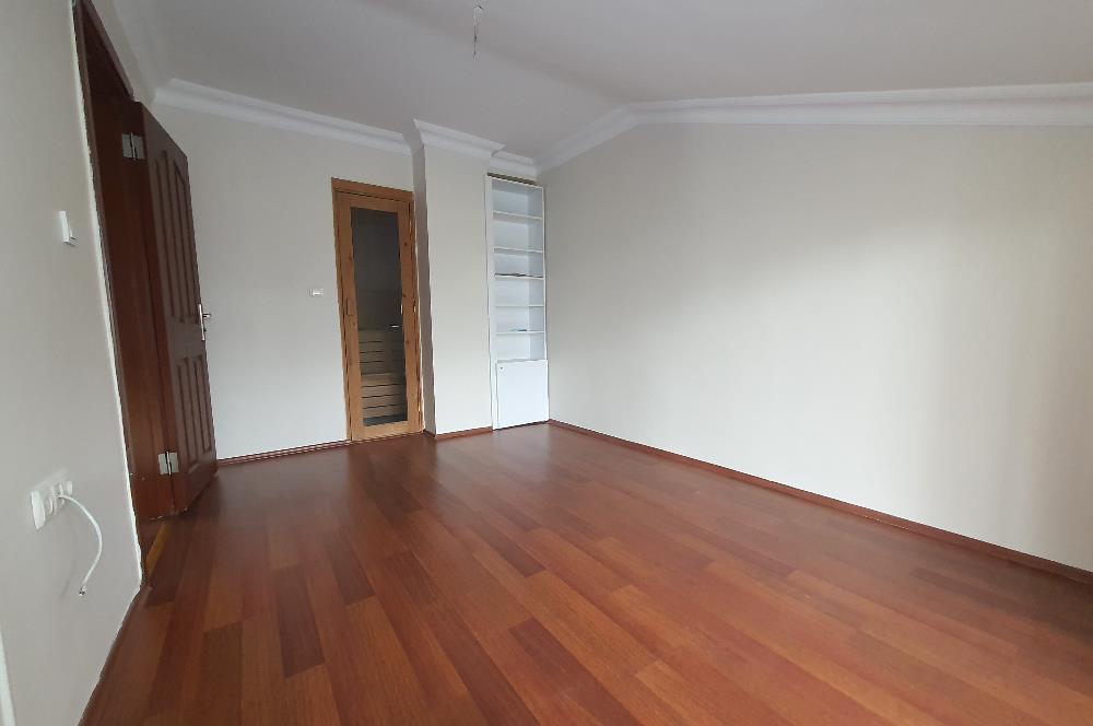 C21 NARDAN VARAN CADDESİNDE 4+1 DUBLEX LÜKS DAİRE