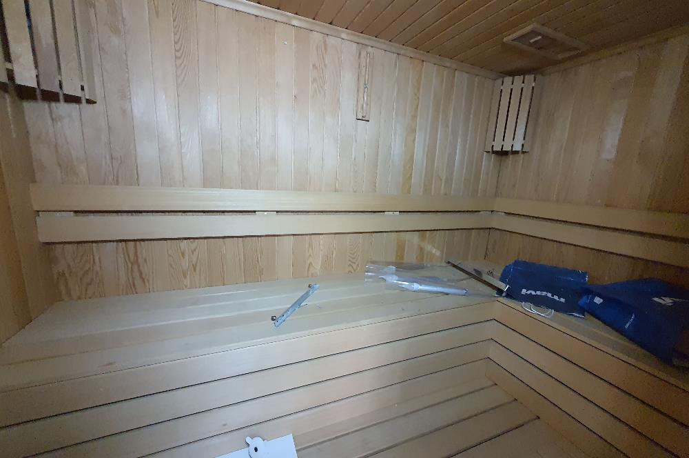C21 NARDAN VARAN CADDESİNDE 4+1 DUBLEX LÜKS DAİRE