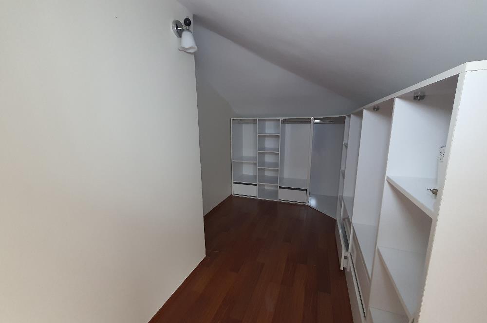 C21 NARDAN VARAN CADDESİNDE 4+1 DUBLEX LÜKS DAİRE