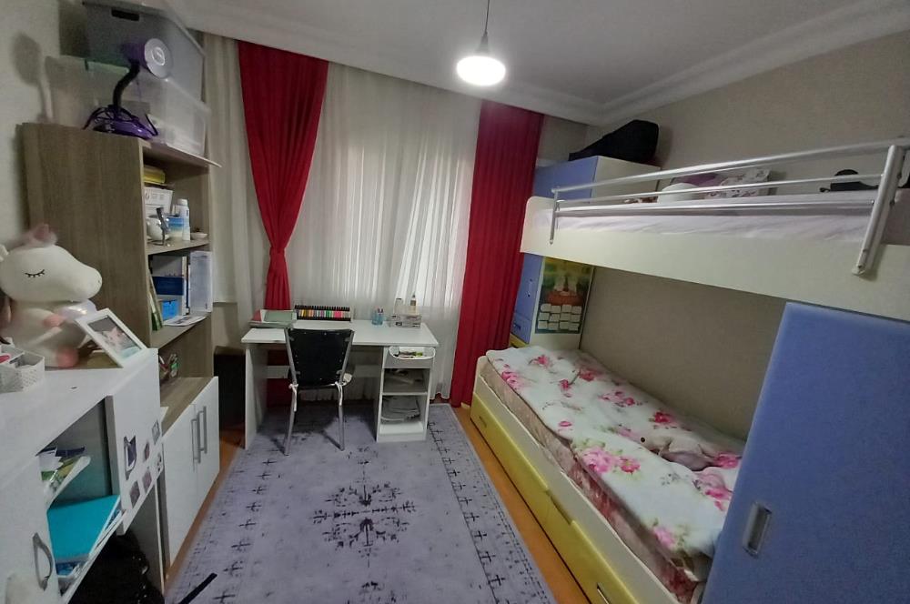 PENDIK BAHÇELİEVLER ADALI SİTESİNDE 1.KAT SATILIK 3+1 DAİRE 