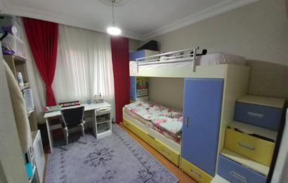 PENDIK BAHÇELİEVLER ADALI SİTESİNDE 1.KAT SATILIK 3+1 DAİRE 