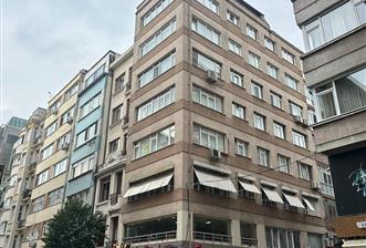 KURTULUŞ ANA CADDE ÜZERİNDE KÖŞE BİNADA ASANSÖRLÜ 3+1 - 7 - 29223