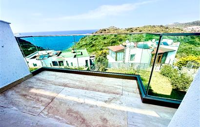 Bodrum Gümüşlük Satılık Deniz Manzaralı ,Bahçeli Dubleks Villa