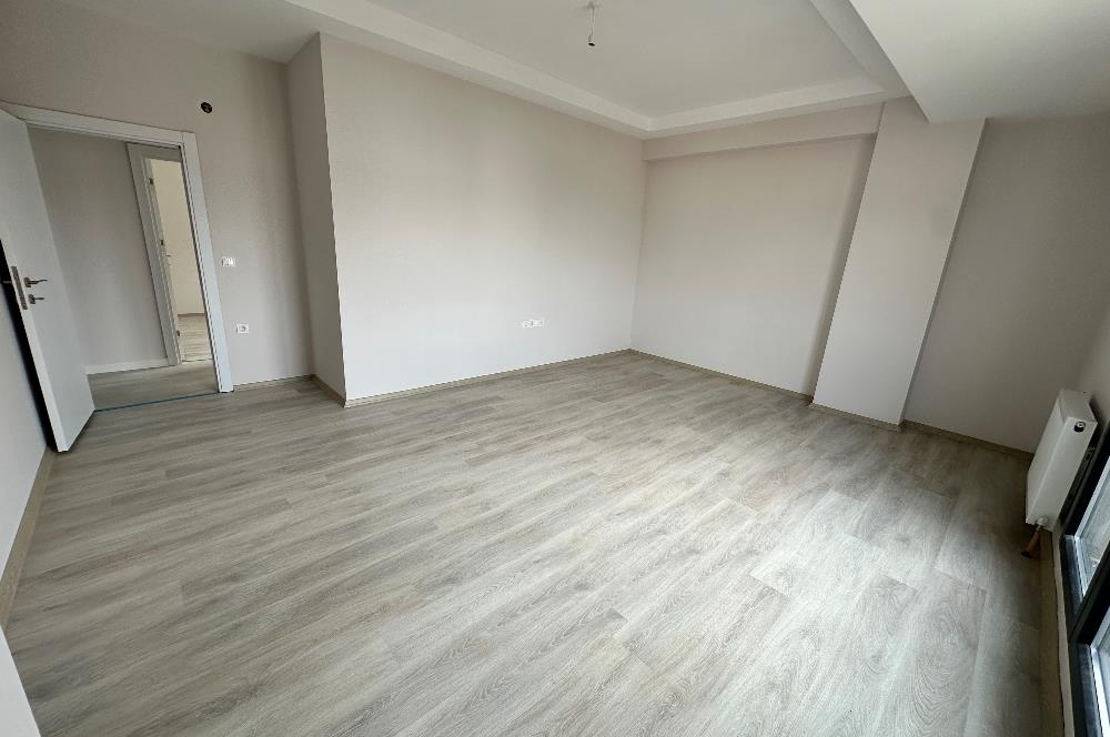 Sultanbeyli Orhangazi mahallesi 3 + 1 kiralık ara kat