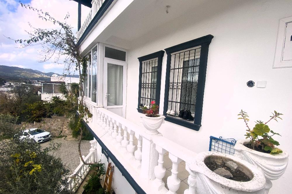 BODRUM ORTAKENT'TE 3+1 EŞYALI YILLIK KİRALIK DAİRE